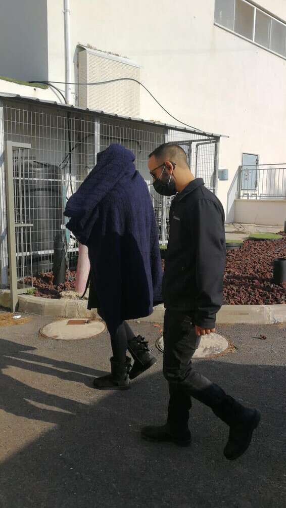 איפה ראינו את המגפיים האלה כבר? הדיירים בדרך לבית "האח הגדול"